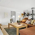 Three-bedroom In Sydals * Skovbyballe