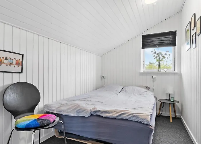 Three-bedroom In Sydals * Skovbyballe